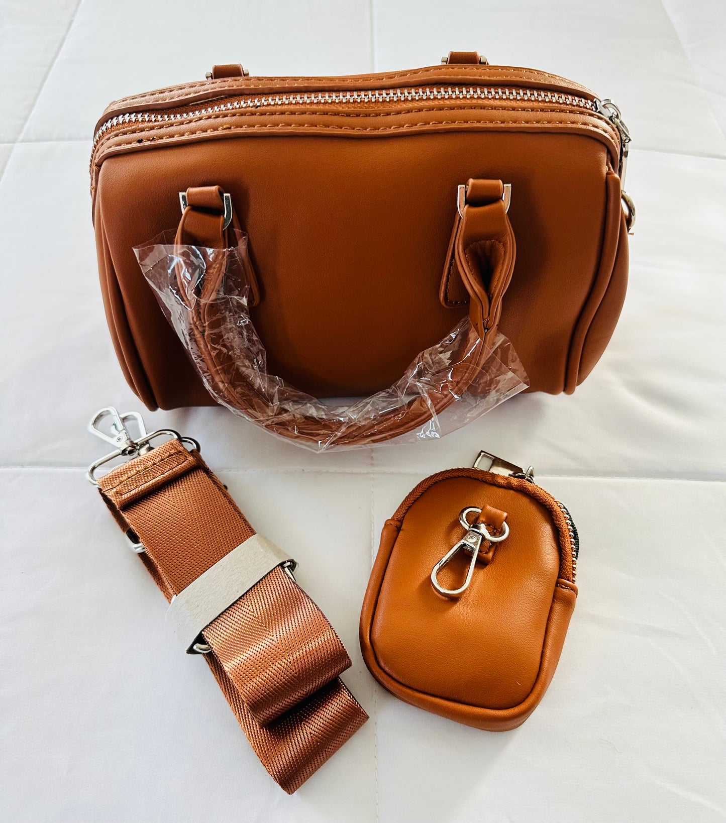 Mini But Mighty – Sleek Statement Purse