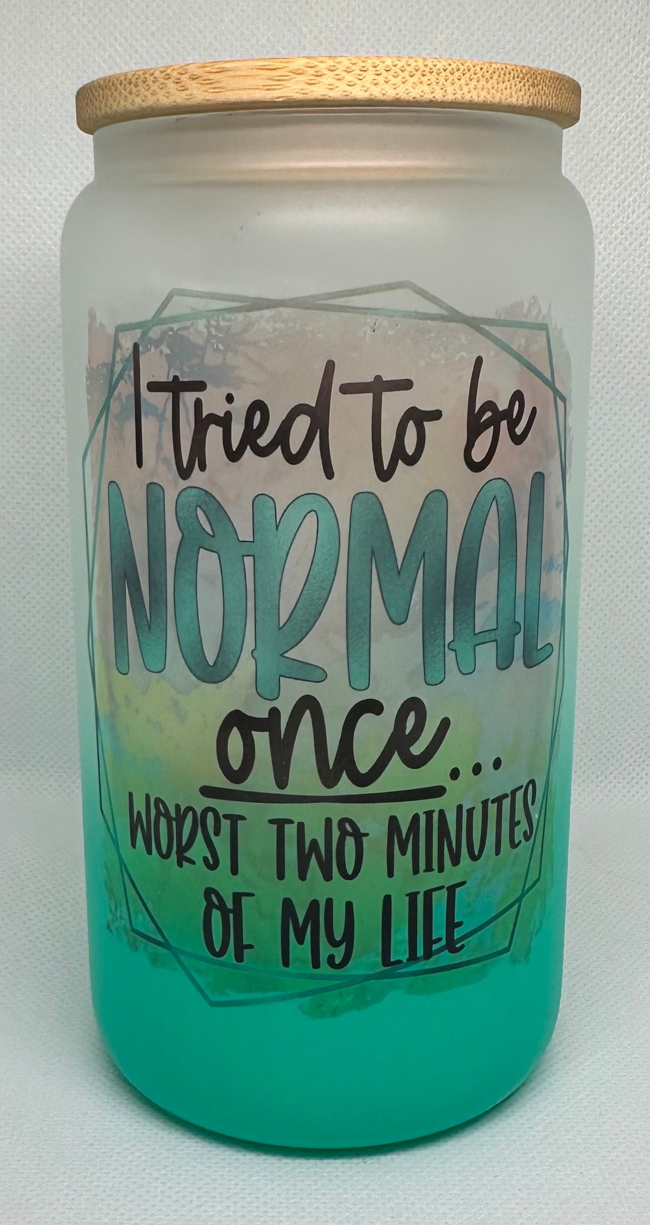 Sip in Style – Reusable Glass Jar with Bamboo Lid